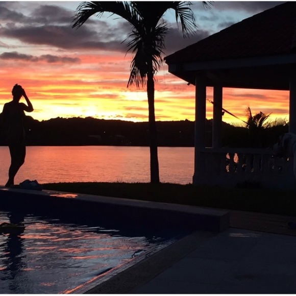 SORRY ,MY CLOSET IS CLOSING IN A MONTH - Picture 10 of 17